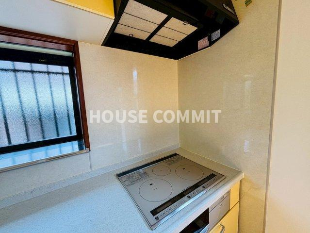 八街市八街ろ　中古戸建のキッチン