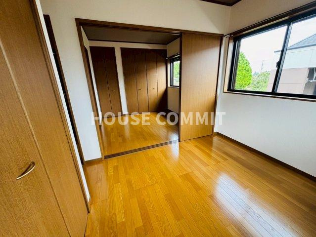 八街市八街ろ　中古戸建の洋室