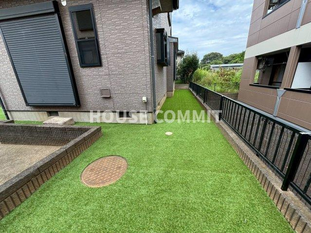 八街市八街ろ　中古戸建の庭