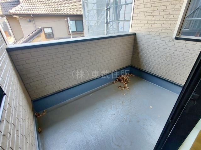 【バルコニー】 | 富士見市水子第３２　全３棟　2号棟 | 風通しの良いバルコニーです