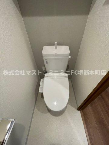 大阪市中央区内久宝寺町２丁目の賃貸マンションのトイレ