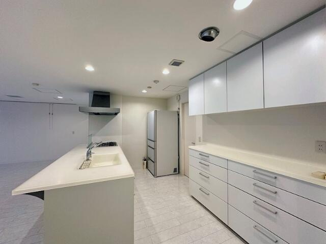 港区元麻布２丁目の賃貸マンションのロビー| 