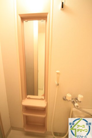 ファミリーパレスBの浴室|※類似部屋