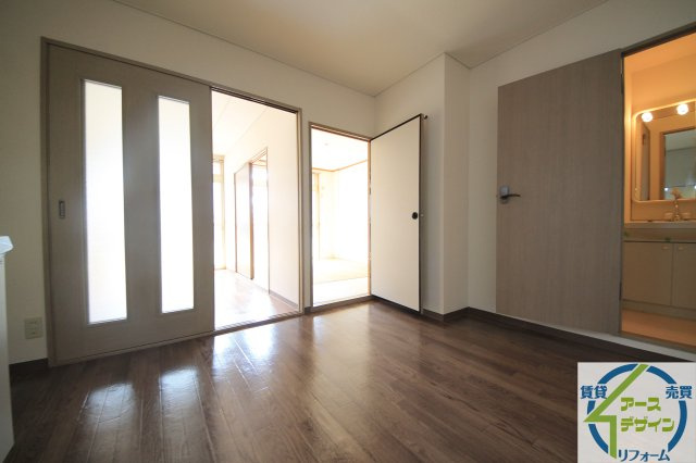 ファミリーパレスBの居間・リビング|※類似部屋