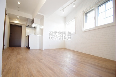 【居間・リビング】 | シャトーライフサガミハラⅡ | 使いやすいリビング♪