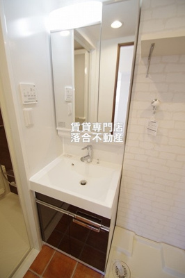 【独立洗面台】 | シャトーライフサガミハラⅡ | 使いやすい独立洗面台