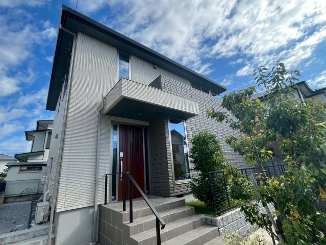 新富町戸建の外観