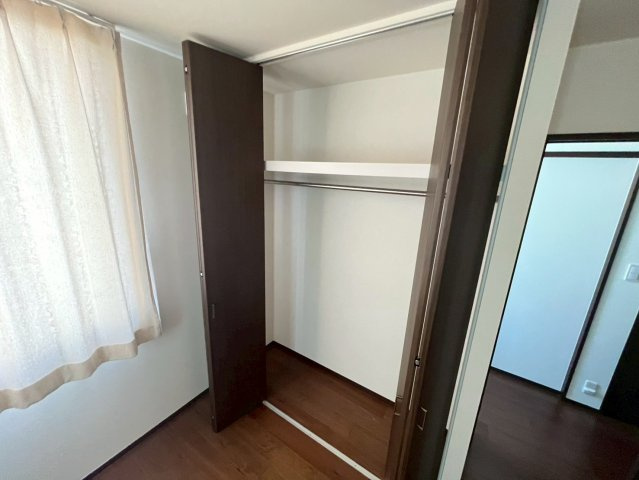 新富町戸建の収納