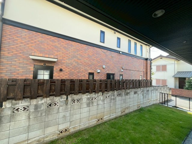 新富町戸建の庭