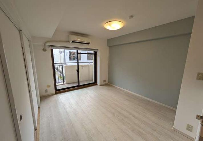 芦屋パインクレストの居間・リビング