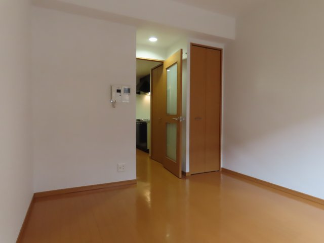 大阪市淀川区塚本２丁目の賃貸マンションの洋室