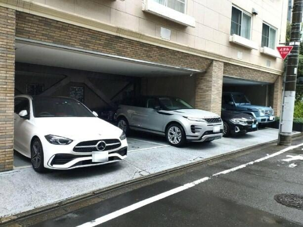 港区西麻布１丁目の賃貸マンションの駐車場| 