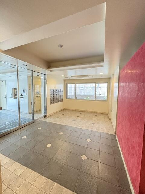 港区高輪３丁目の賃貸マンションのロビー| 
