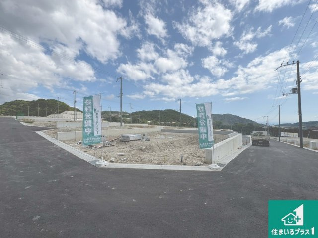 神戸市須磨区車　売土地の外観|周辺は落ち着いた街並みの住宅地！子育てがしやすい住環境です！現地でしかわからない事もございます。是非一度ご覧ください。