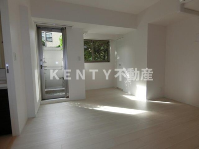 【居間・リビング】 | パークハビオ戸越 | 居間です