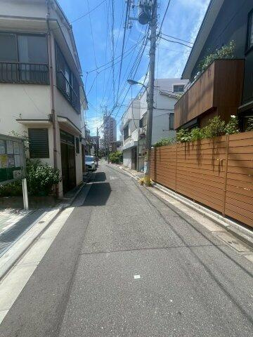 北区岩淵町の新築一戸建の前面道路含む現地写真|前面道路の風景 