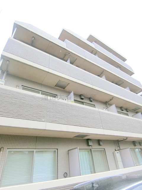 プレステージ桜坂の外観