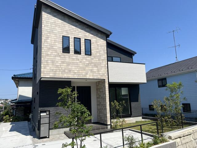 町田市東玉川学園２丁目の新築一戸建の外観パース|お庭も広々 