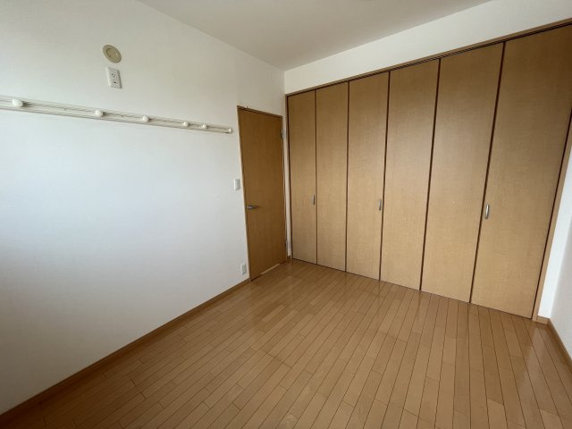 アルテマイスター大工町の洋室