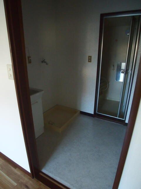 ウイングＫの設備