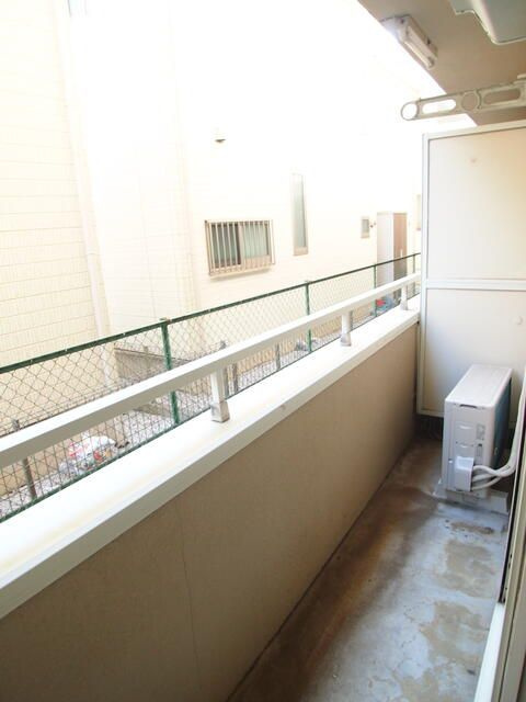 ウイングＫのバルコニー