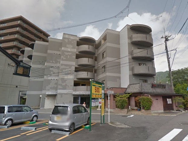 大津市浜大津３丁目の店舗一部