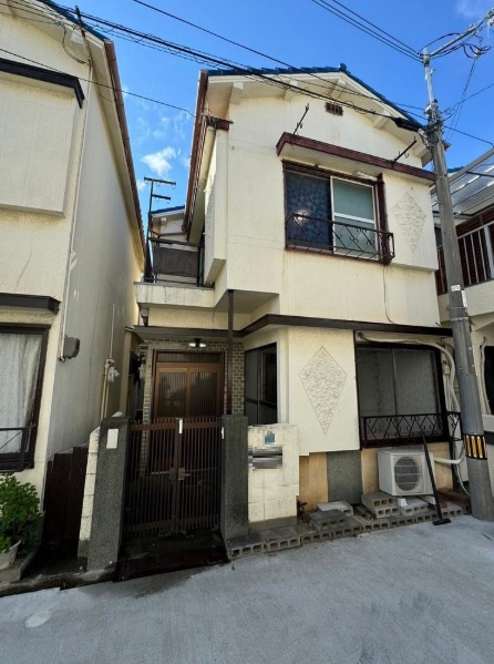 中道５丁目　中古戸建　収益の外観