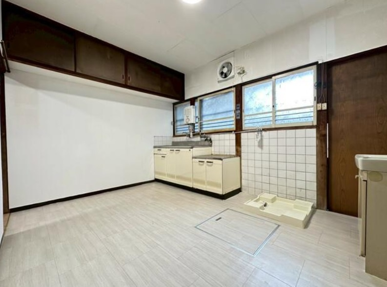 中道５丁目　中古戸建　収益のダイニング