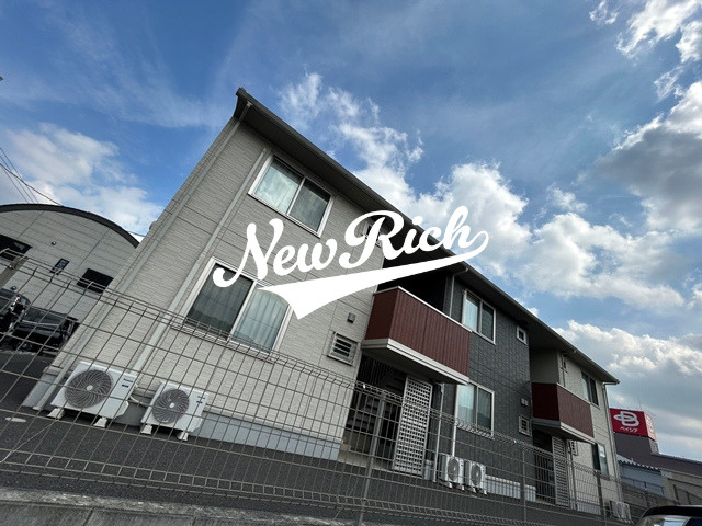 渋川市行幸田のアパート