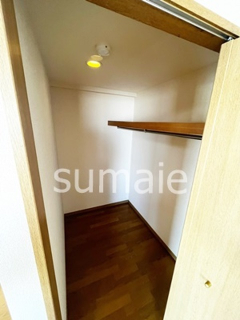 Grand Chariotの収納|ウオークインクローゼット