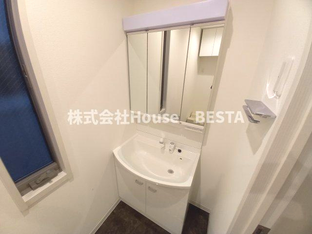 ハーバーコート神戸の独立洗面台