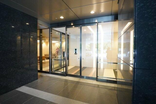 ドゥ・トゥール　イースト棟のエントランス