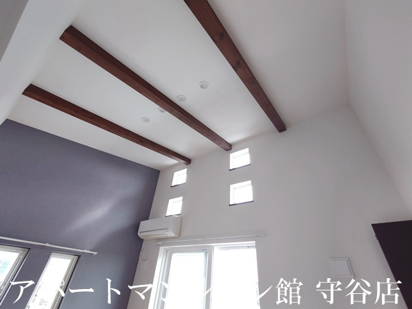 リトルオリーブの内装