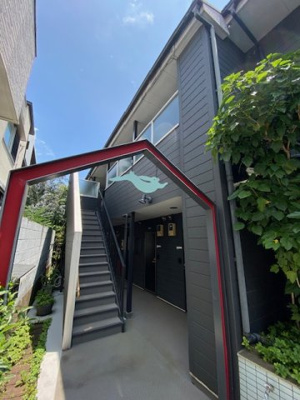 【エントランス】 | ブルーラビット