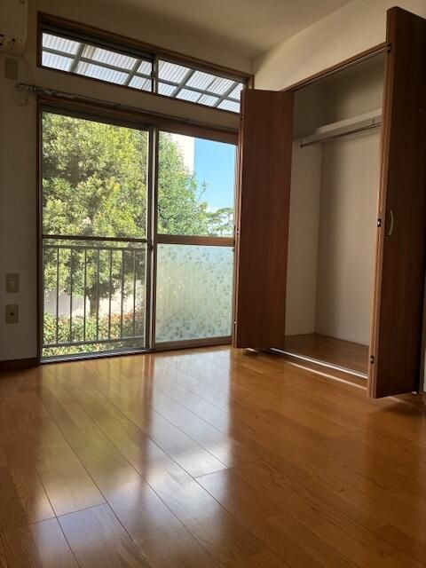 シバタハイツの洋室