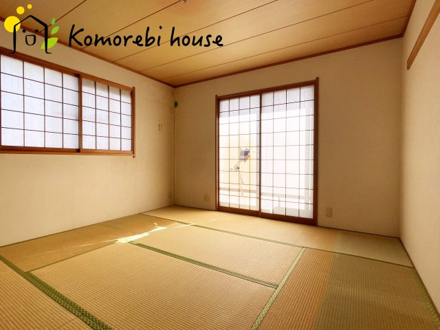 白岡市新白岡　中古一戸建ての寝室|ゆとりの広さです