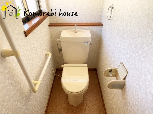 白岡市新白岡　中古一戸建てのトイレ|清潔感のあるトイレです