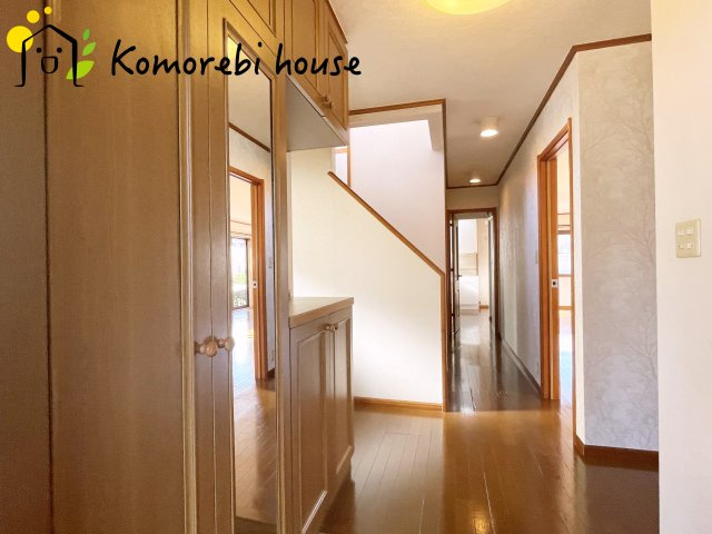 白岡市新白岡　中古一戸建てのその他|廊下です