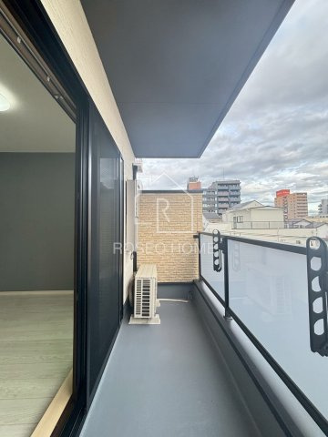 FOREST FUKUSHIMAのバルコニー|同マンション別部屋：参考写真