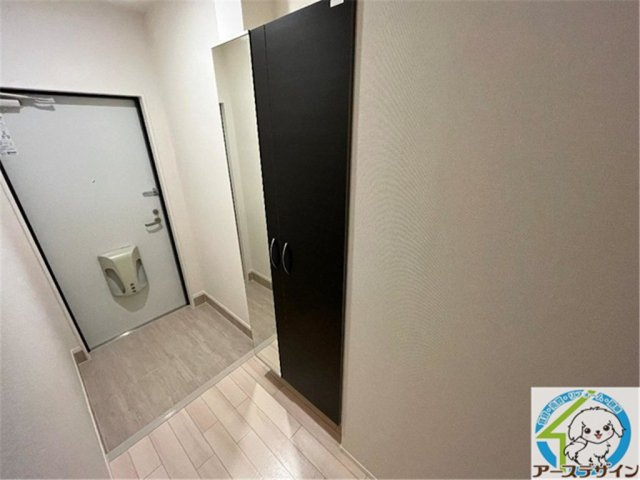 ルミナスピュア神戸の玄関|パース写真