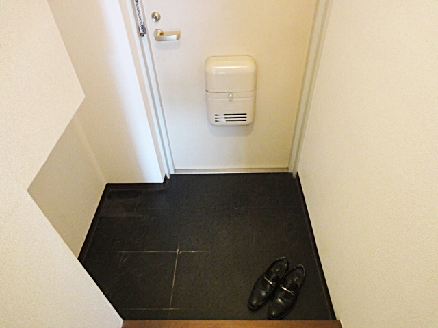 ヴィゴーラス宝塚の玄関|落ち着いた玄関です