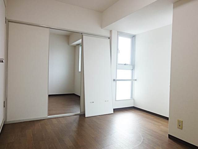 ヴィゴーラス宝塚の居間・リビング|ゆったり過ごせるリビングです