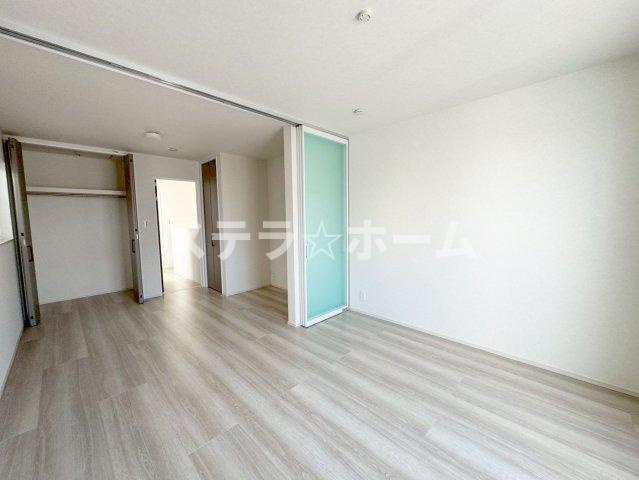 新北野3 新築戸建の洋室|使い勝手のいい洋室です