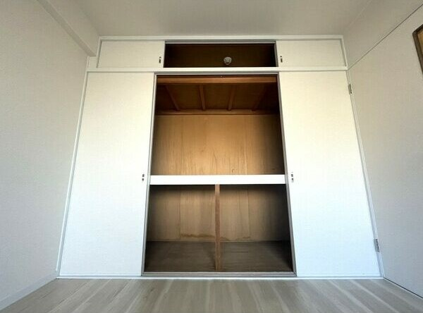 シーズンコート植田南の収納