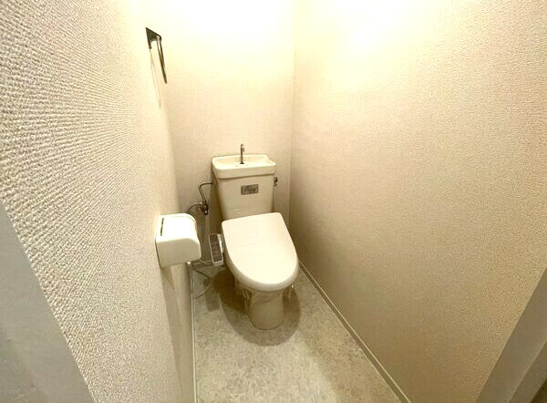 シーズンコート植田南のトイレ