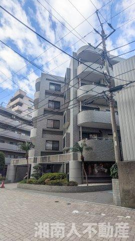 シルフィード湘南の外観|落ち着いた雰囲気の外観です