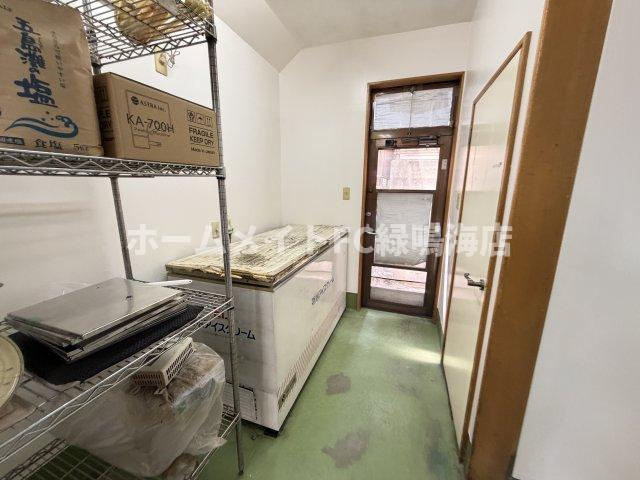 大府市江端町貸店舗の内装