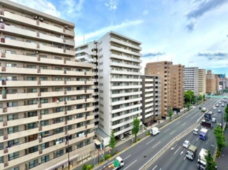 【展望】 | 前面には建物が見えますが、視線は気にならない印象。