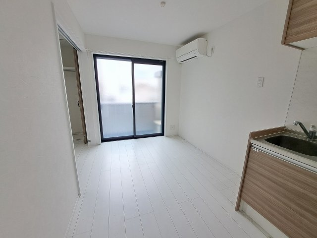 D-3西宮鳴尾の居間・リビング