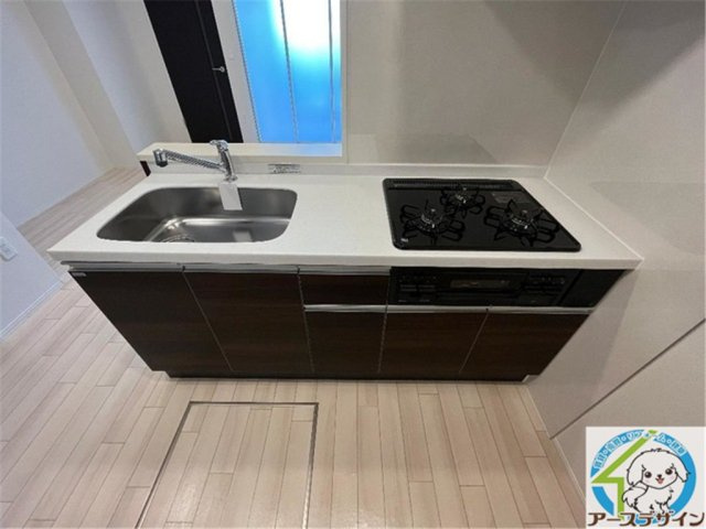 ルミナスピュア神戸のキッチン|パース写真